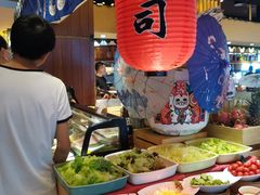 自助取餐区-广州中心皇冠假日酒店-环市食坊·海鲜自助餐厅