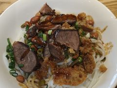 -牛八宝桂林米粉(八里庄店)