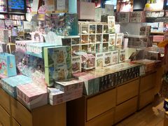 -九木杂物社(新奥购物中心店)