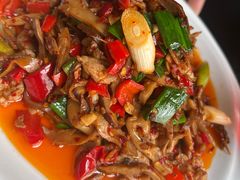 干锅烟笋炒肉-湖南文氏湘菜馆(顺河高架路店)