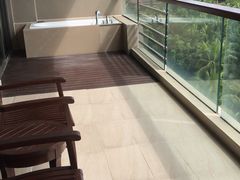 -三亚湾海居铂尔曼度假酒店