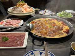 -旧街市鲜货老火锅(大光路店)