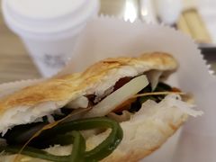 -荀记肉夹馍(三八家乐福店)