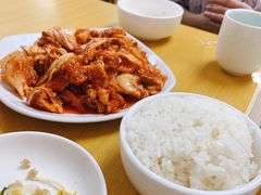 辣白菜炒五花肉-屋里家延边朝鲜族冷面(南园店)