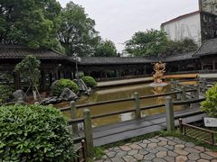 -绳金塔