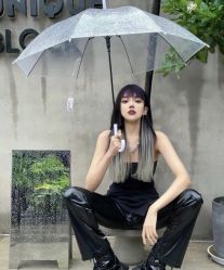 -东秀护肤造型