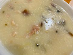 皮蛋瘦肉粥-点都德(大茶楼店)