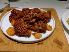 爆炒腰花-闫府私房菜·百年鲁菜(恒隆店)