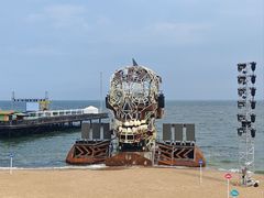 -北戴河碧螺塔海上酒吧公园