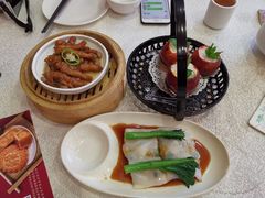 鲍汁花生蒸凤爪-龙的酒楼·手工早茶·顺德菜(近良路店)