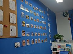 -八度音乐吉他教室(汉广店)