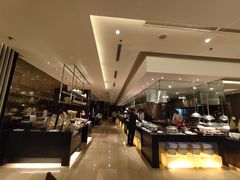 -上海西藏大厦万怡自助餐厅(徐汇店)