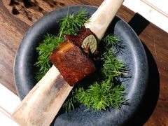 炙子骨头-觀芷隐轩