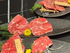 -山川小町·极番烧肉(新地假日广场店)