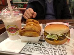 -FATBURGER 特富客汉堡(外交公寓店)