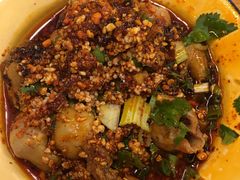 -拈签一笑黄牛肉辣卤串串