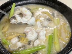 -品香菜馆(旗峰路中侨大厦店)
