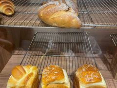 -沁屋面包店(人民东路店)