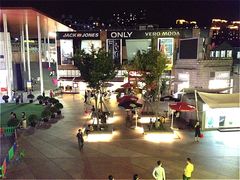 -证大大拇指广场(芳甸路店)