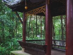 -峨眉山报国寺