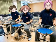 -COCO  BOMB国际流行音乐(爱琴海校区)