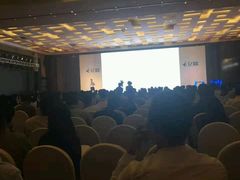 -上海龙之梦万丽酒店