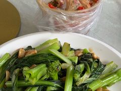 -辉记虾塘海鲜农庄