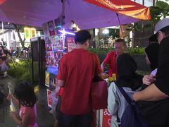 -詹爷爷乌节路街头冰淇淋