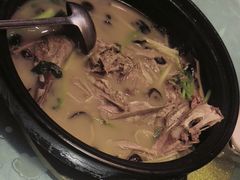 -陈江波老鸭煲(化工路店1号店)