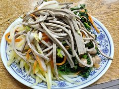 素凉菜-门框胡同百年卤煮(新街口店)