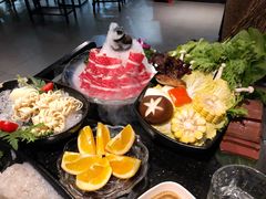 雪花牛肉-捞王猪肚鸡火锅(财富中心店)