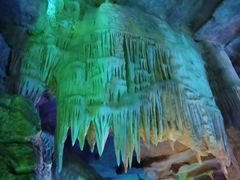 -泰安地下龙宫景区