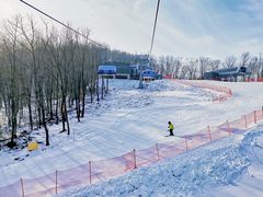 -中旅松花湖滑雪场