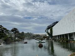 -罗红摄影艺术馆