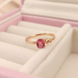 -威德钻石-克拉钻大本营(南京东路店)