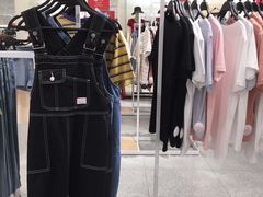 -hotwind热风(民盈山国贸店)