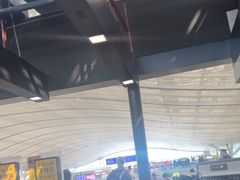 -麦当劳(深圳北站高铁店)