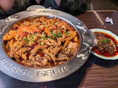 -胖哥俩肉蟹煲(上海悦荟广场店)