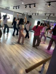 -尚美舞蹈工作室