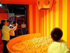 -不可思议减压馆·解压博物馆·摔碗发泄·团建定制
