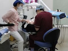 -雅悦齿科(顾村公园店)