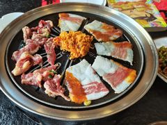 -金石青云炭火烤肉店(中房上东花墅店)