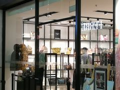 -COACH蔻驰(盛京奥特莱斯店)