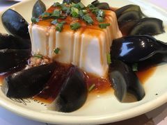 皮蛋豆腐-一棠龙虾•王牌虾球(楚河汉街店)