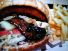 -The Habit Burger Grill 哈比特汉堡(爱琴海店)