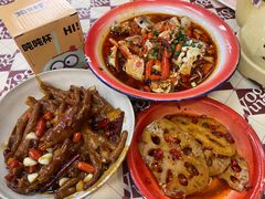 蟹脚捞粉-老三样·旧食新味(船山路店)