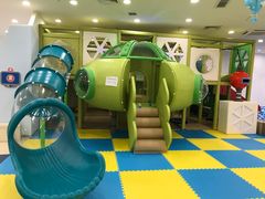 -乐之童成长中心(宝山万达店)
