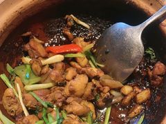 -八府香鸭·啫啫煲(华山路店)