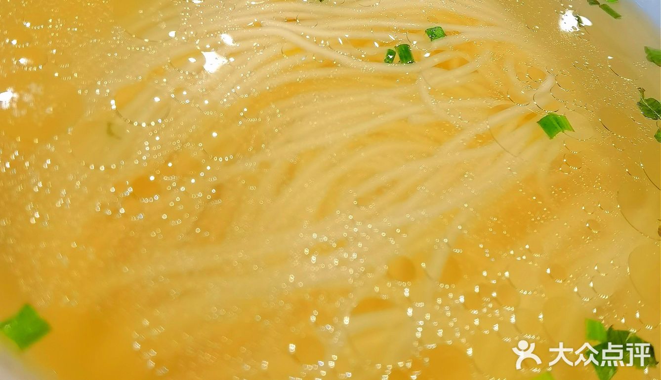 四个浇头一碗面-灵格