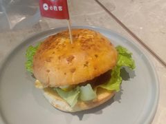 -必胜客(济微路店)